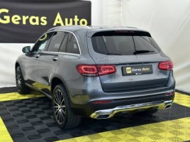 Mercedes-Benz GLC300 | 3
