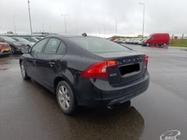 Volvo S60, 2.0 l., sedanas | 4
