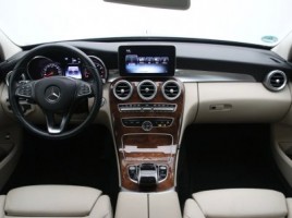 Mercedes-Benz C200, 2.0 l., saloon | 1