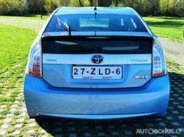 Toyota Prius | 4