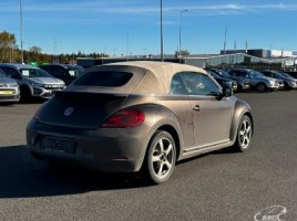 Volkswagen Beetle, 2.0 l., convertible | 2
