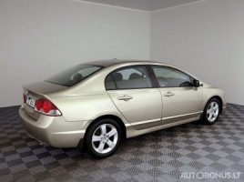 Honda Civic, 1.8 l., saloon | 2