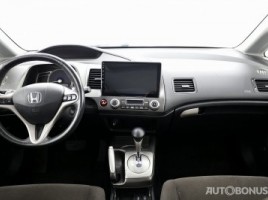 Honda Civic, 1.8 l., saloon | 4