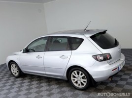 Mazda 3, 1.6 l., hatchback | 3