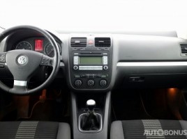 Volkswagen Golf, 1.4 l., hatchback | 4