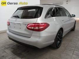 Mercedes-Benz C250 | 3