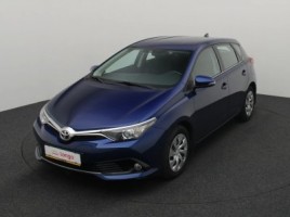Toyota Auris хэтчбек