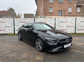Mercedes-Benz A180 | 1