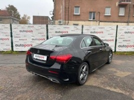 Mercedes-Benz A180 | 4