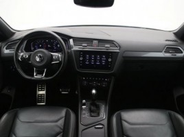 Volkswagen Tiguan | 1