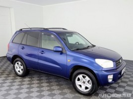 Toyota RAV4 cross-country