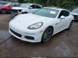 Porsche Panamera | 1