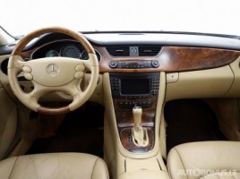 Mercedes-Benz CLS320 | 4
