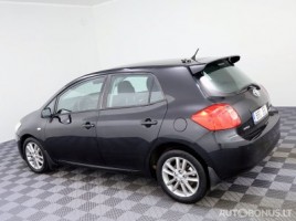Toyota Auris, 1.6 l., hatchback | 3
