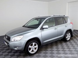 Toyota RAV4, 2.2 l., visureigis | 1