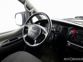 Hyundai H1, 2.5 l., monovolume | 4