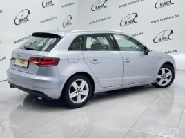 Audi A3, 1.6 l., hatchback | 1