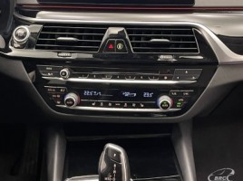 BMW 530, 2.0 l., saloon | 3