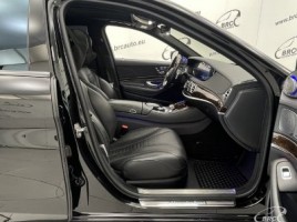 Mercedes-Benz S560, 4.0 l., saloon | 3