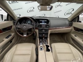Mercedes-Benz E550, 5.5 l., convertible | 2