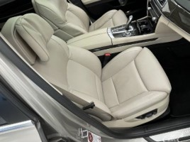 BMW 750, 4.4 l., sedanas | 4