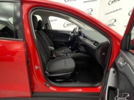 Ford Focus, 1.0 l., hatchback | 3