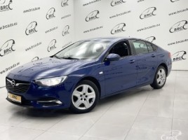 Opel Insignia sedanas