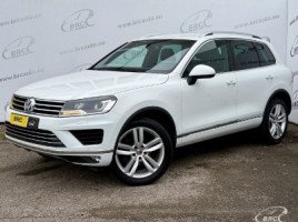 Volkswagen Touareg cross-country