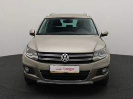 Volkswagen Tiguan | 2