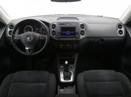 Volkswagen Tiguan | 1