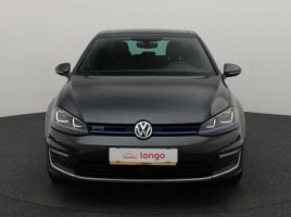 Volkswagen Golf | 2