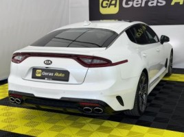 Kia Stinger | 3