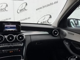 Mercedes-Benz C250 | 4