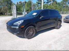 Porsche Cayenne | 1