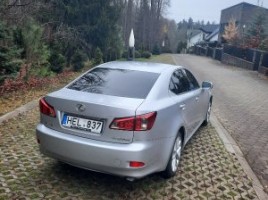 Lexus IS 200 | 3