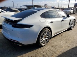 Porsche Panamera | 2