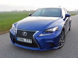 Lexus IS 200 | 4