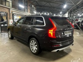 Volvo XC90 | 3