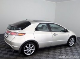 Honda Civic, 1.8 l., hečbekas | 2