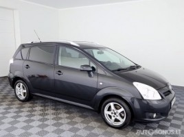 Toyota Corolla минивэн