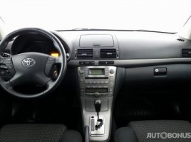 Toyota Avensis, 1.8 l., saloon | 4