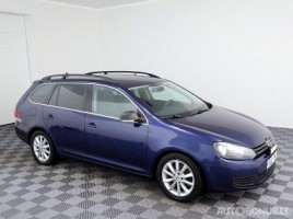 Volkswagen Golf universalas