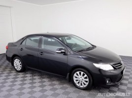Toyota Corolla sedanas