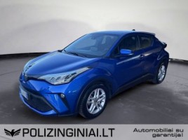 Toyota C-HR visureigis