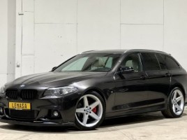 BMW 520 universalas