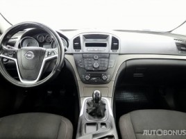 Opel Insignia, 1.8 l., hatchback | 4