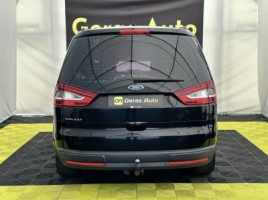 Ford Galaxy | 4