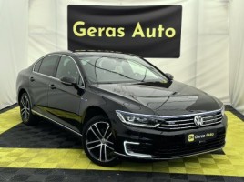 Volkswagen Passat, sedanas | 2