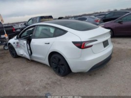Tesla Model 3 | 2