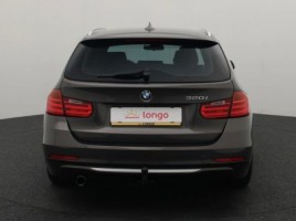 BMW 320 | 4